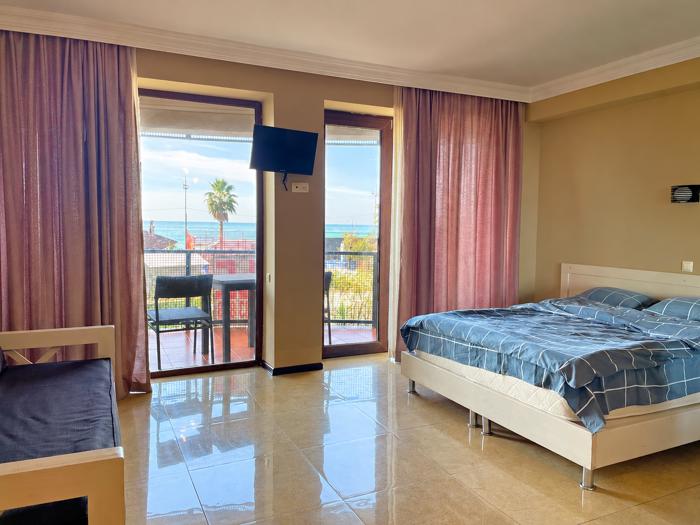 1 room Flat For Sale. Batumi - picture #1