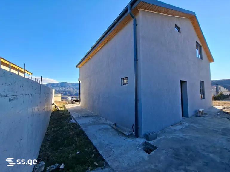 6 Room Private House For Sale view 2