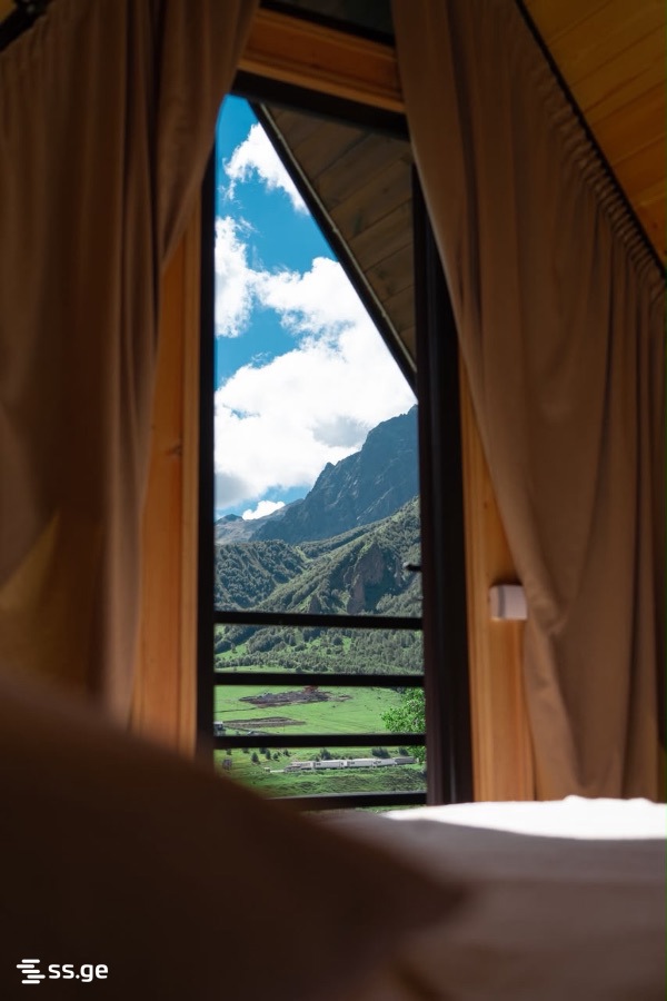 2 Room Private House Daily Rent. Kazbegi view 4