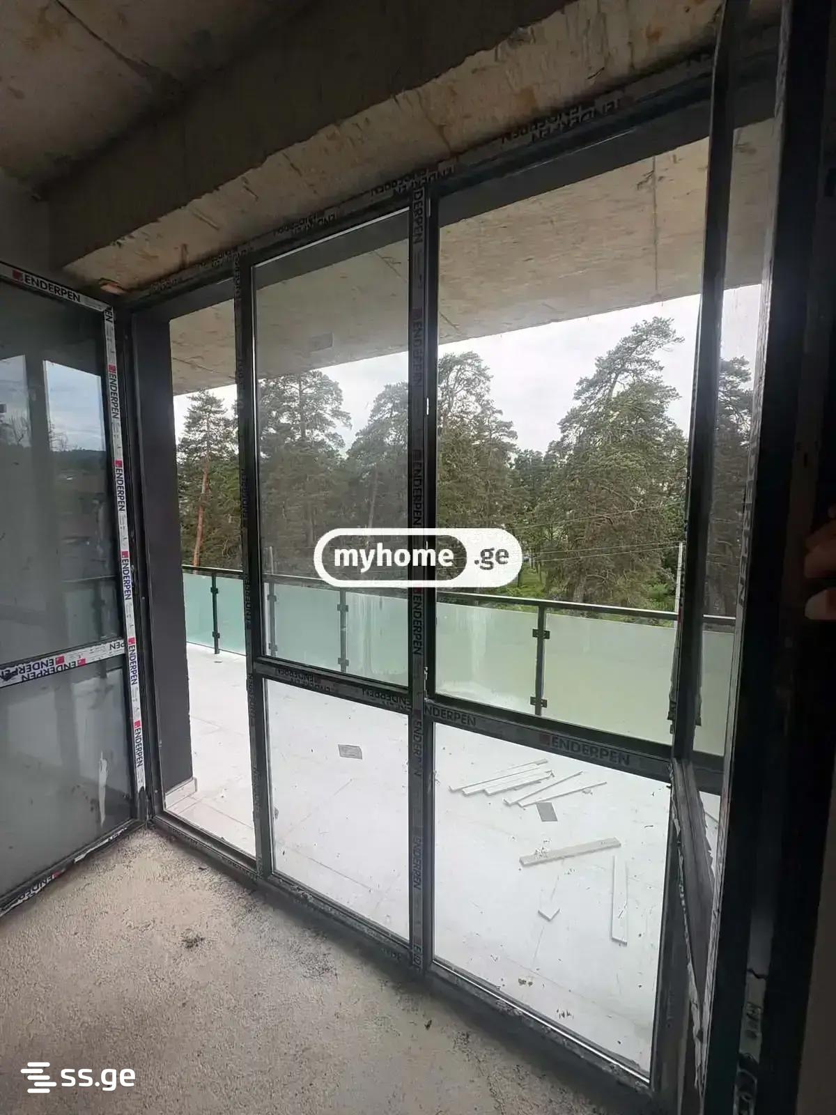 3 Room Flat For Sale view 4