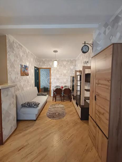 https://static.ss.ge/20261015/1_45fa16c5-3e36-462c-a2a5-a9012f1b9c65_Thumb.jpg