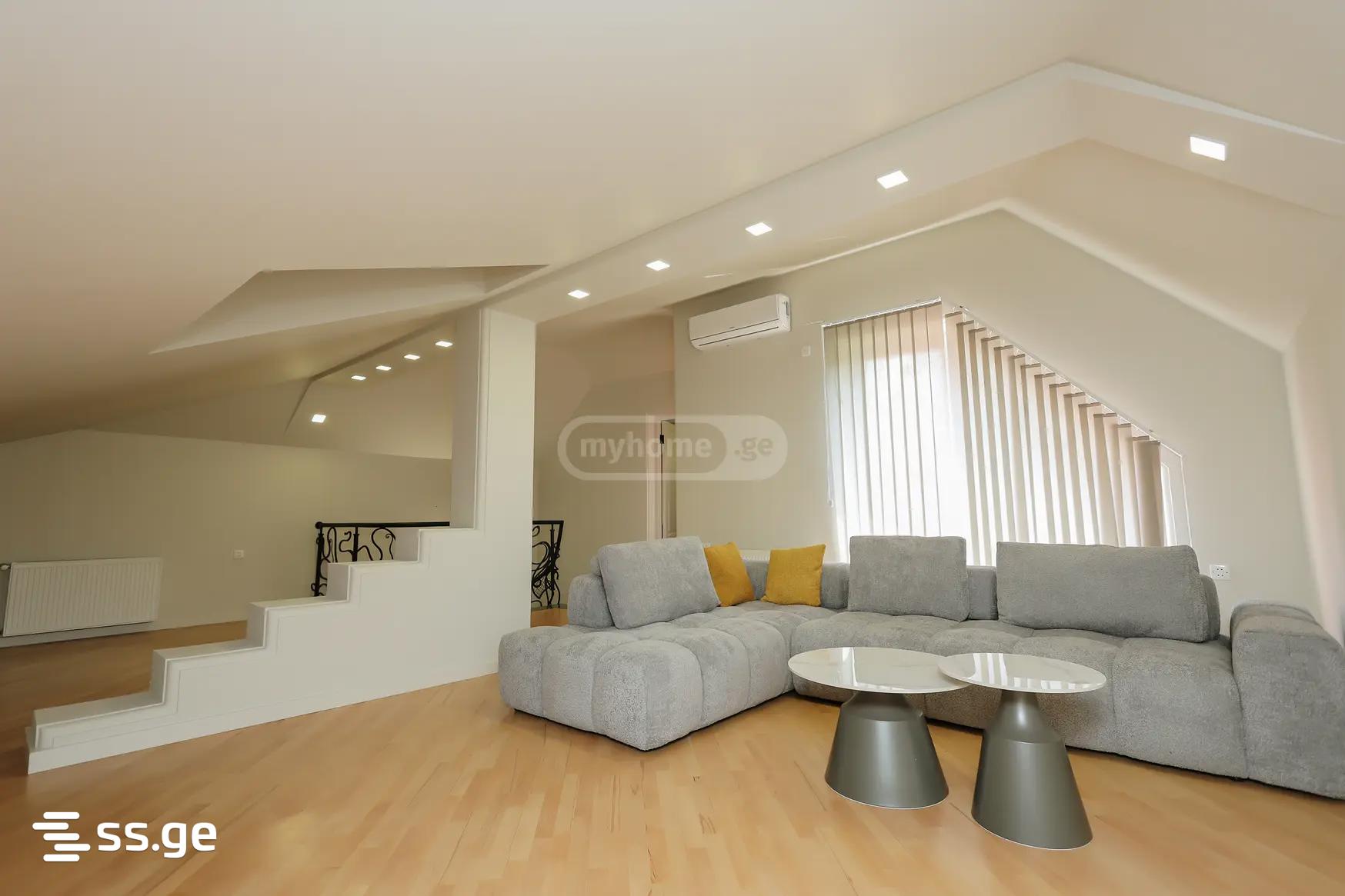 9 Room Private House For Rent. Didube view 1