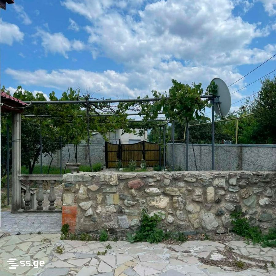 4 Room Summer Cottage For Sale view 2