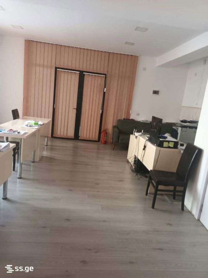 Commercial Space For Rent. Telavi view 3