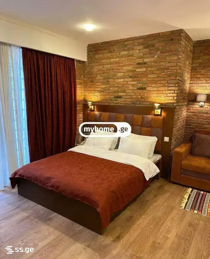 12 Room Hotel For Rent. Sololaki view 1