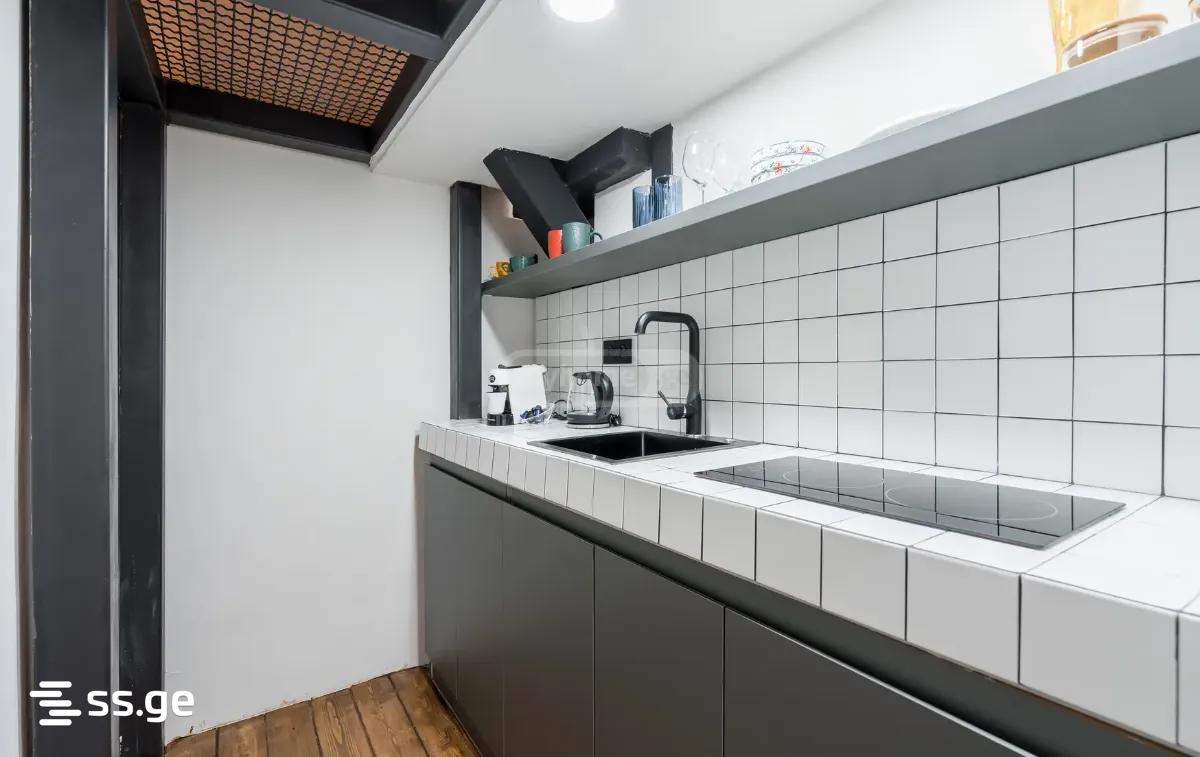 2 Room Hotel For Rent. Sololaki view 2