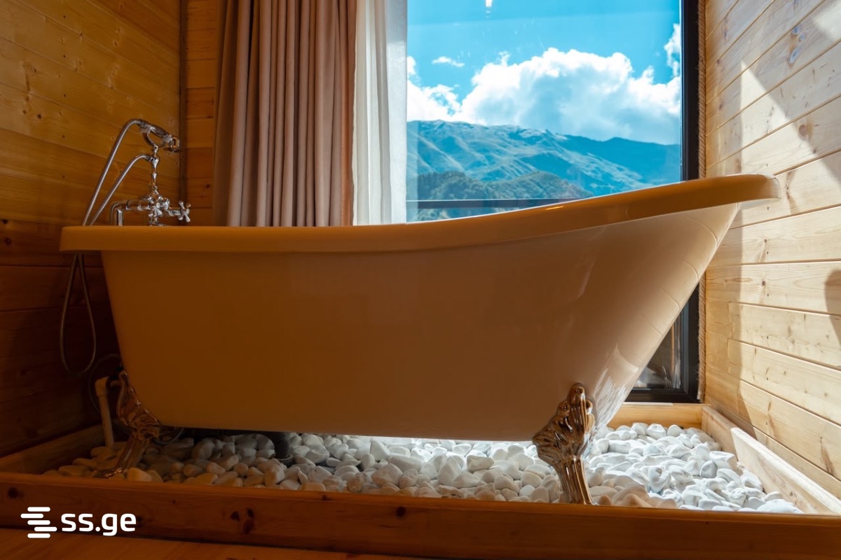 2 Room Private House Daily Rent. Kazbegi view 3