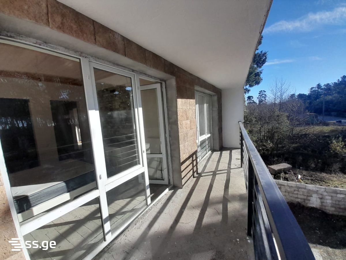 4 Room Private House For Sale view 3