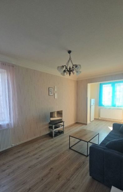 https://static.ss.ge/20261016/10_44993db1-6383-4e7c-a745-f4ac55876cb1_Thumb.jpg