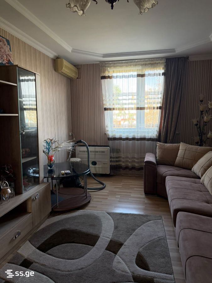 2 Room Flat For Sale view 2