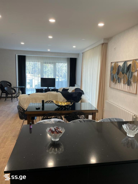 6 Room Private House For Sale view 4