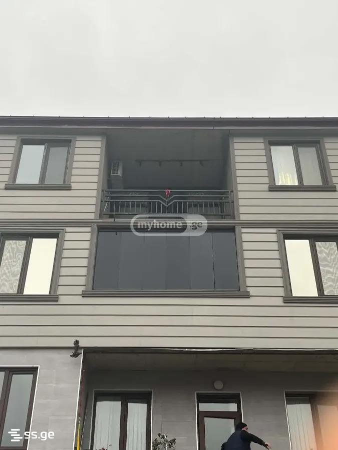 5 Room Hotel For Sale view 1