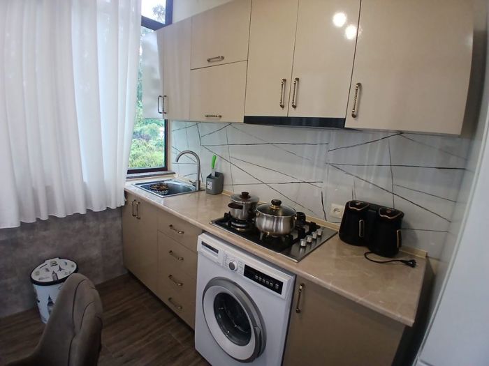 https://static.ss.ge/20261016/16_c8adbe91-5f33-4281-b785-10cdc501d210_Thumb.jpg