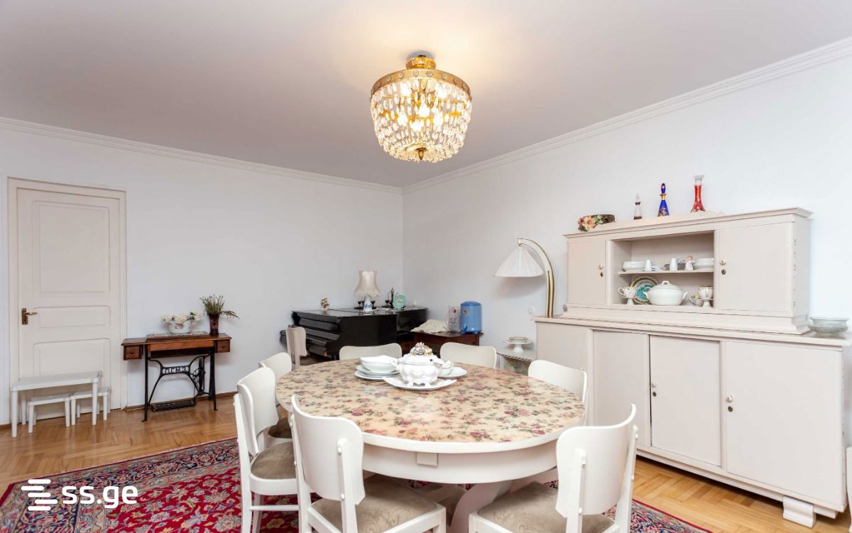 7 Room Private House For Rent. Saguramo view 3