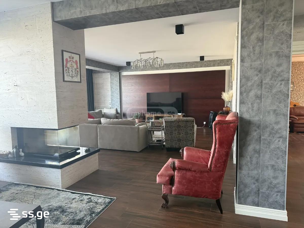 10 Room Private House For Rent. Shindisi view 8