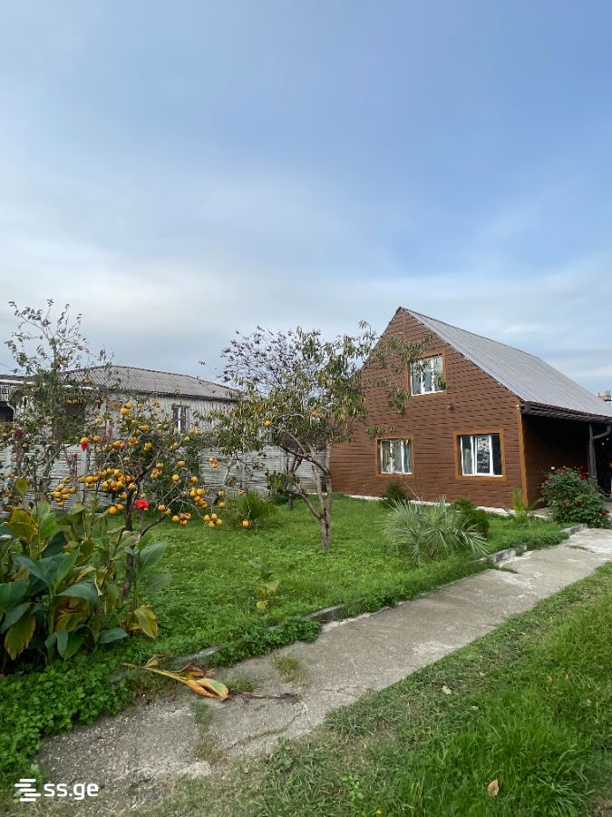 4 Room Private House For Sale view 1