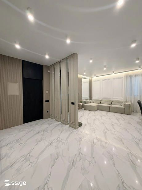 7 Room Private House For Sale view 1