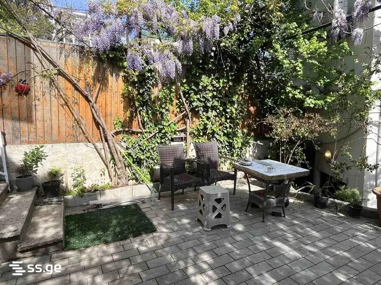 3 Room Private House For Sale view 2