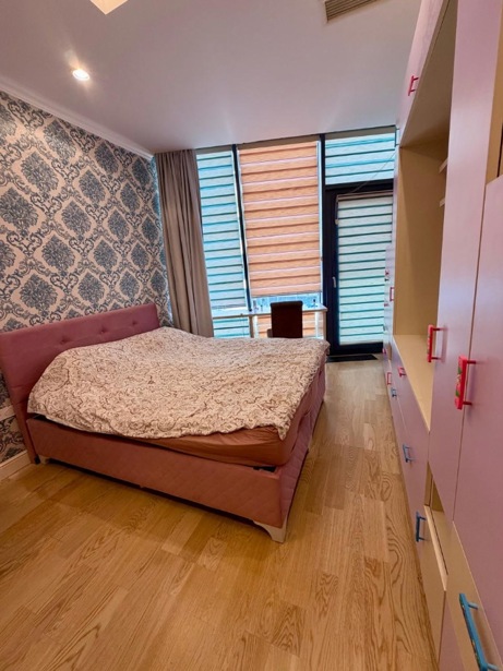 https://static.ss.ge/20261016/2_3074ea32-4b7d-439d-b6ac-07a6a7606cf6_Thumb.jpg