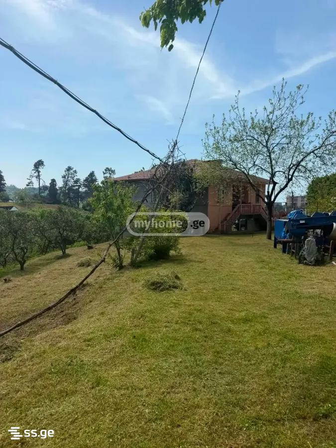 5 Room Private House For Sale view 2
