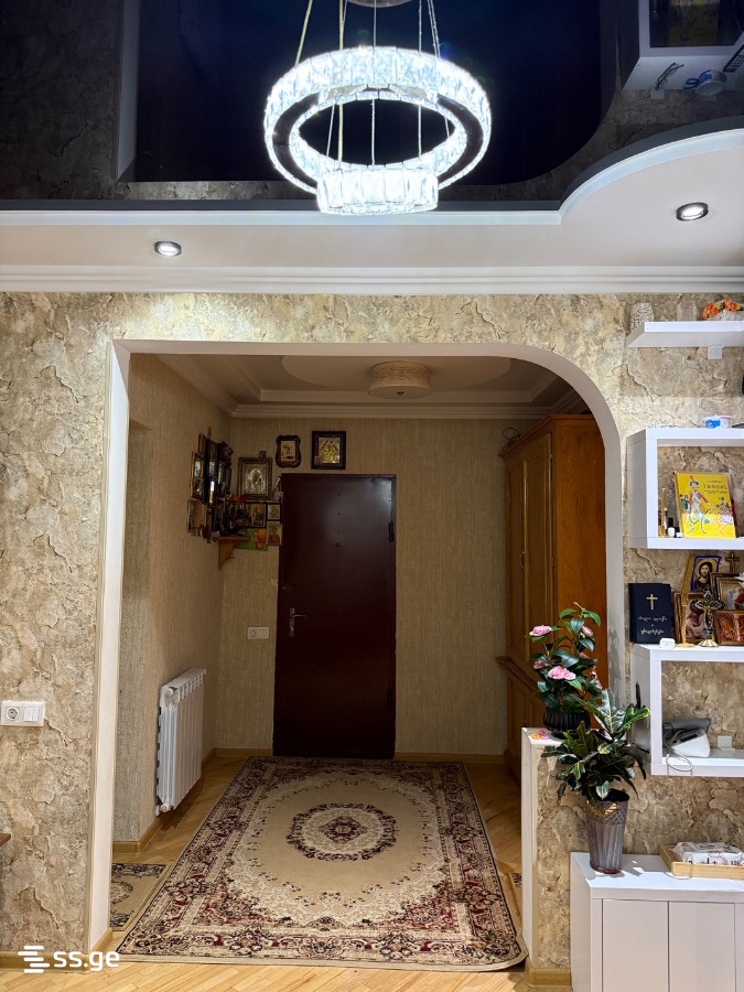 4 Room Flat For Sale view 1