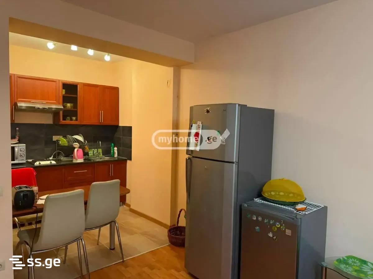 Продажа 2-комната Квартира view 3