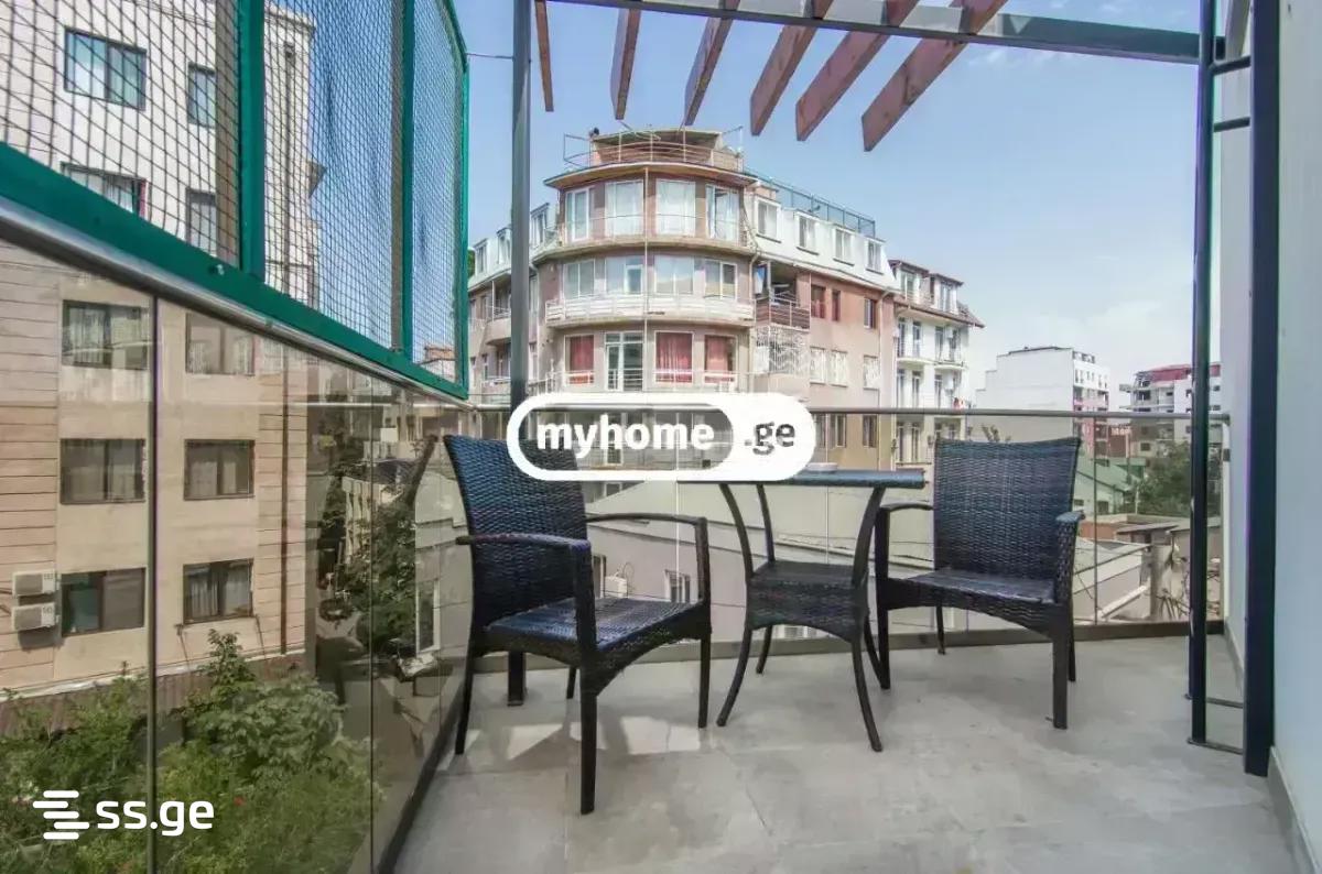 5 Room Hotel For Rent. Vera view 3