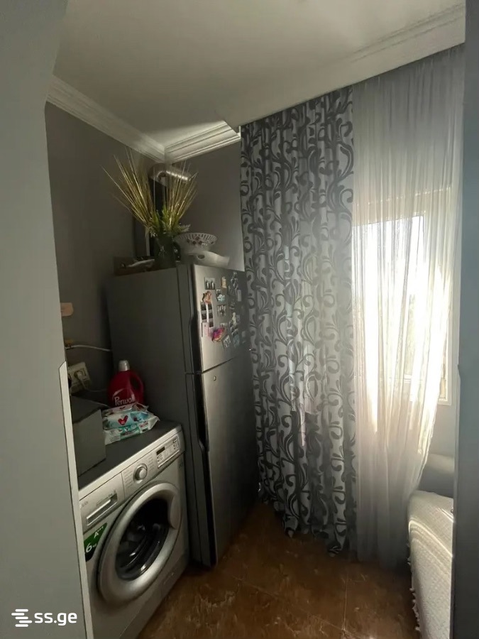 2 Room Flat For Sale view 3