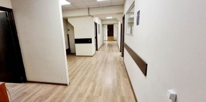 https://static.ss.ge/20261016/5_3bfd91f8-95f7-4d3a-8774-c6f97022f4de_Thumb.jpg