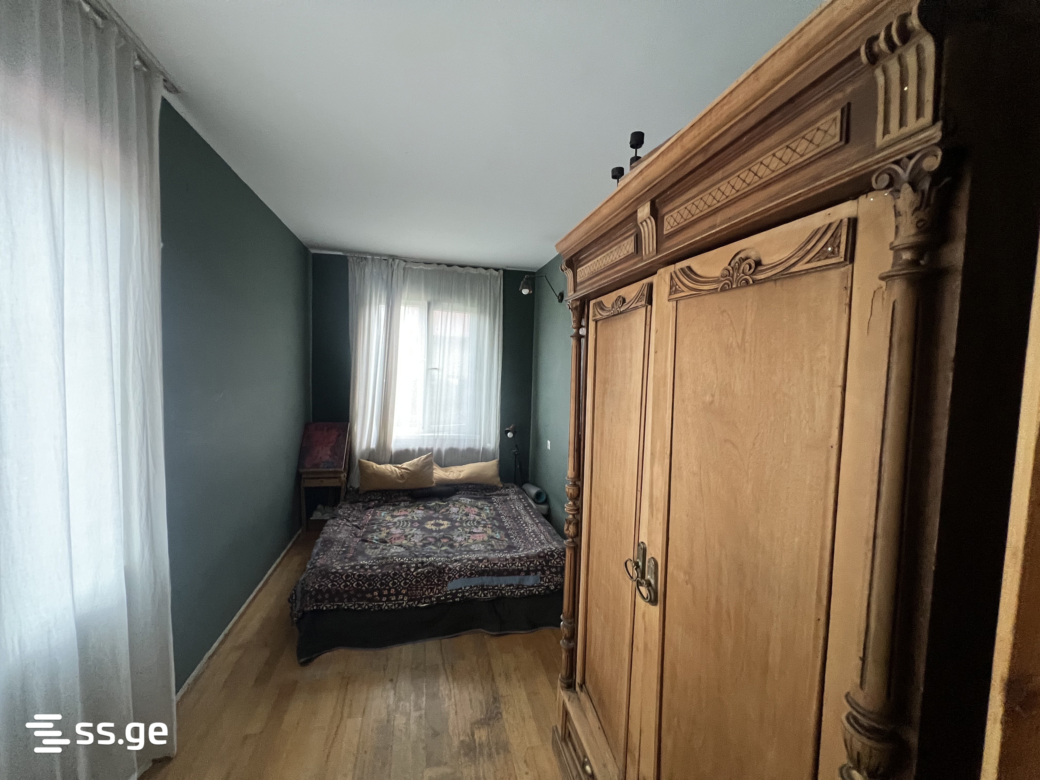 6 Room Private House For Sale view 12