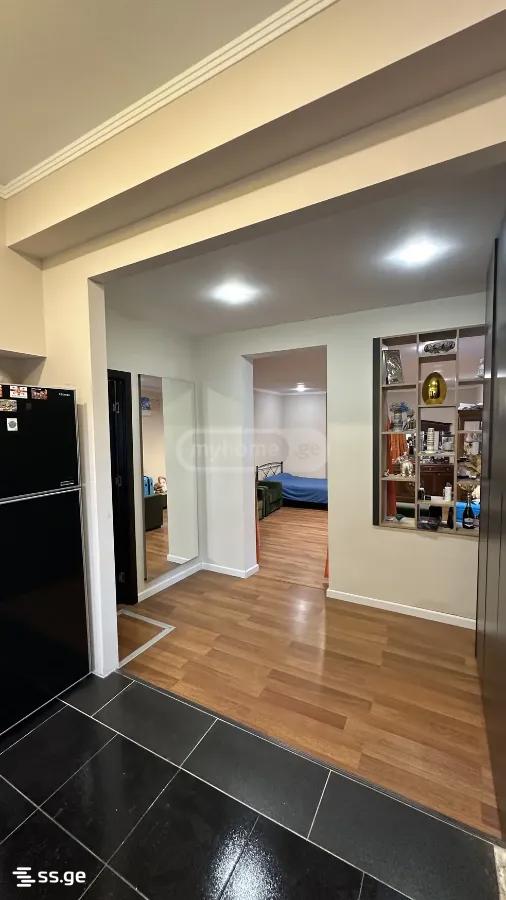 6 Room Private House For Sale view 9