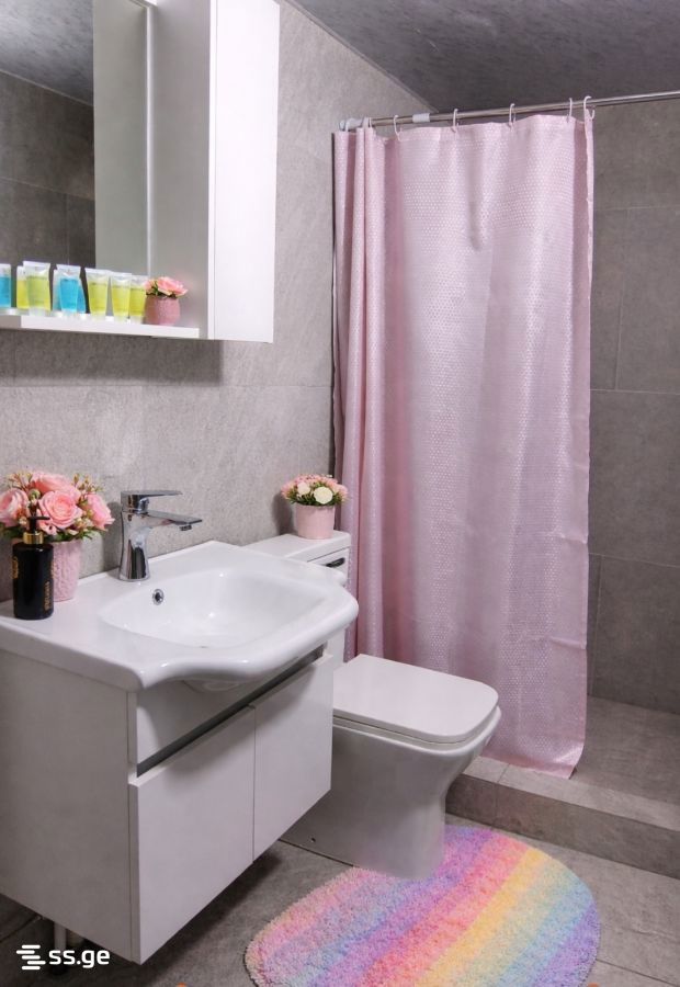 1 Room Flat For Rent. Gonio view 2