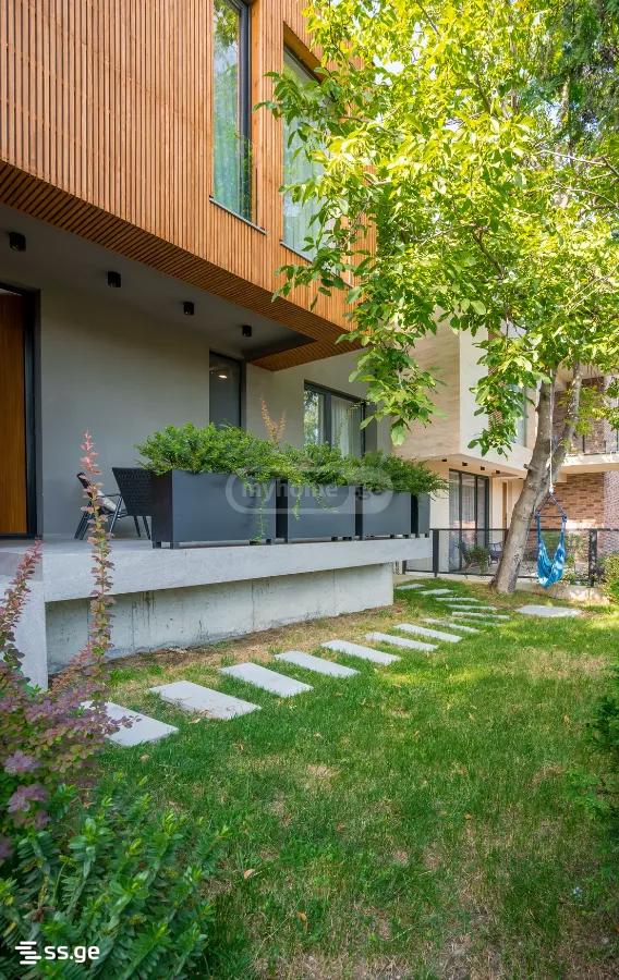 5 Room Private House For Rent. Okrokana view 4