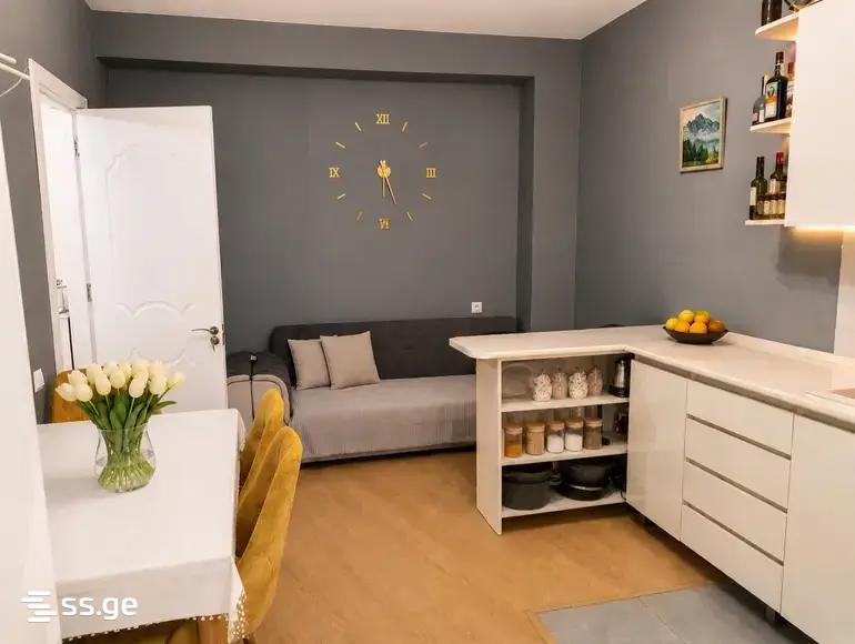 3 Room Flat For Sale view 2