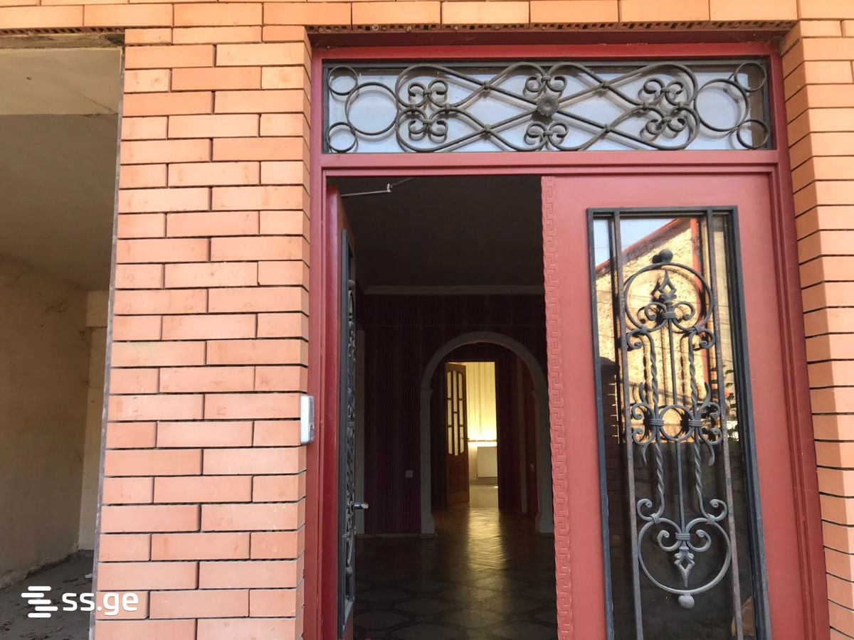 5 Room Private House For Rent. Telavi view 2