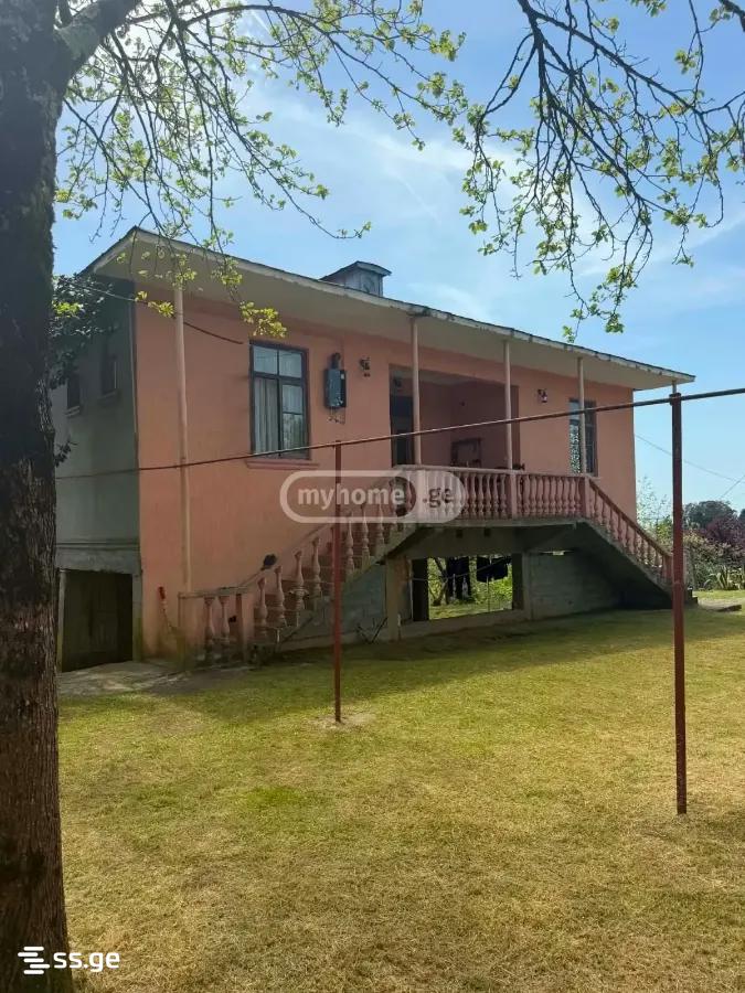 5 Room Private House For Sale view 1
