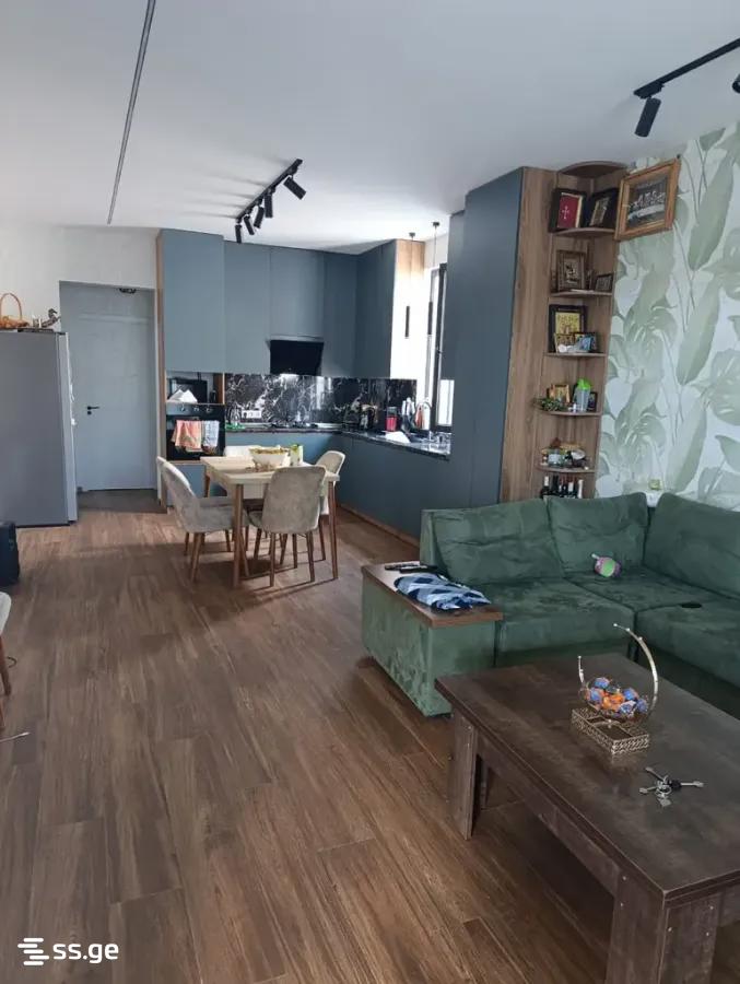 5 Room Private House For Sale view 4