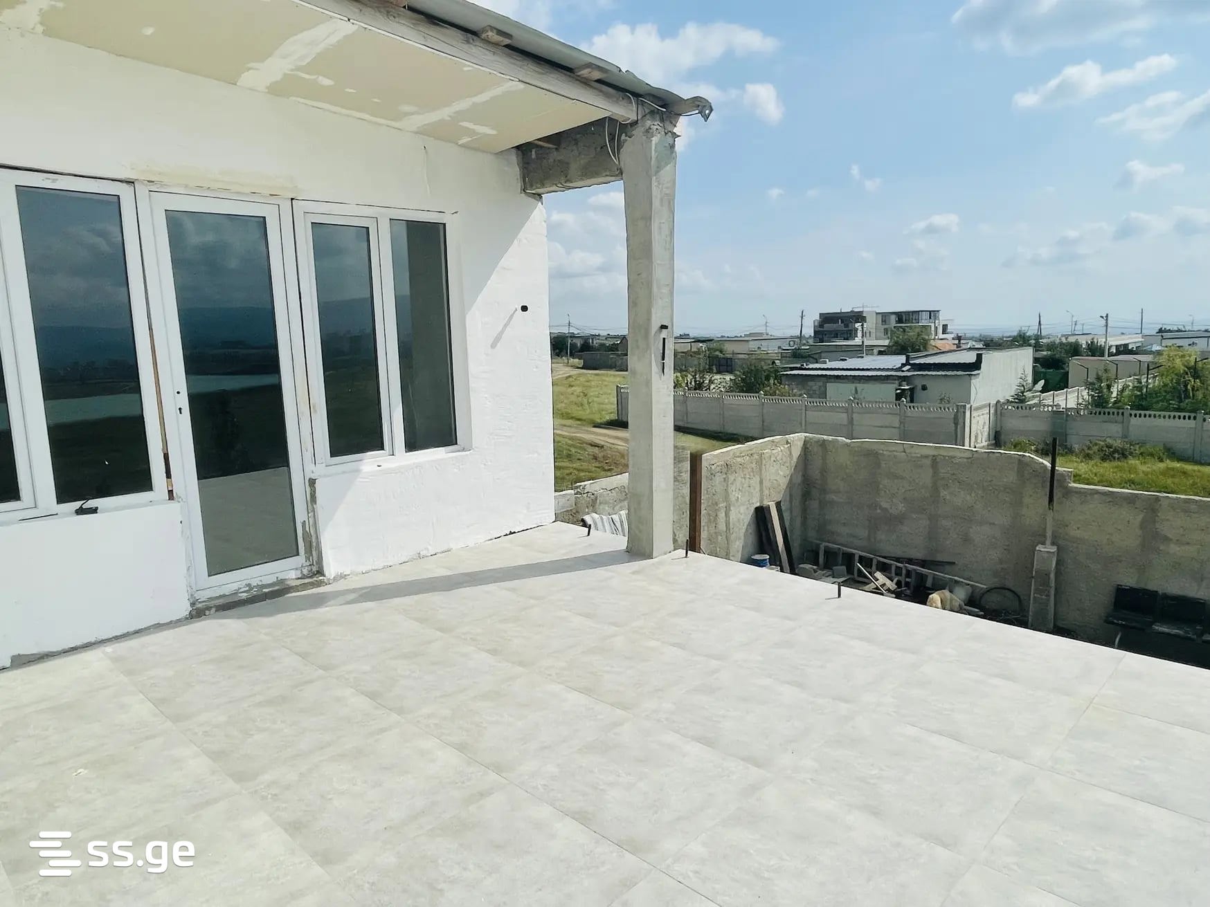 5 Room Private House For Sale view 1