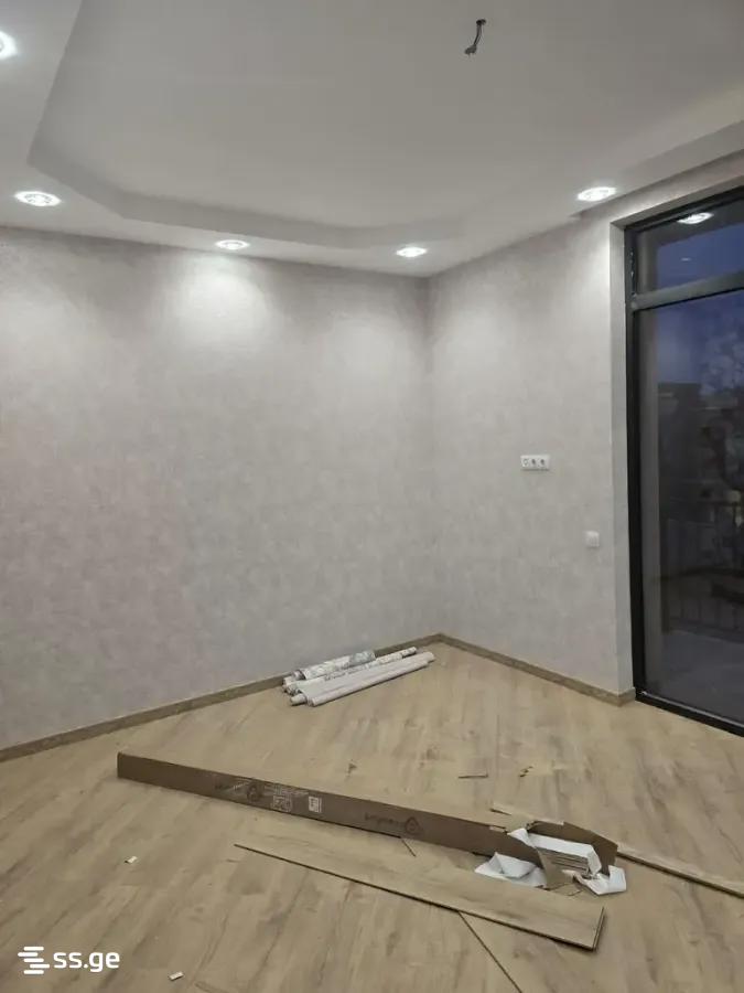 6 Room Private House For Sale view 5