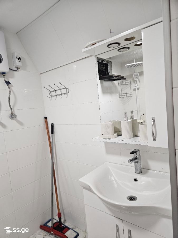 1 Room Summer Cottage Daily Rent. Gonio view 3