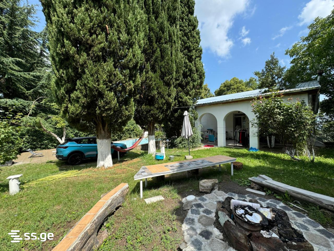 8 Room Private House For Rent. Tskneti view 1