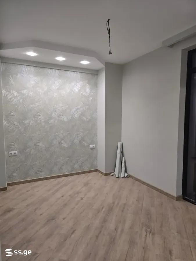 6 Room Private House For Sale view 9