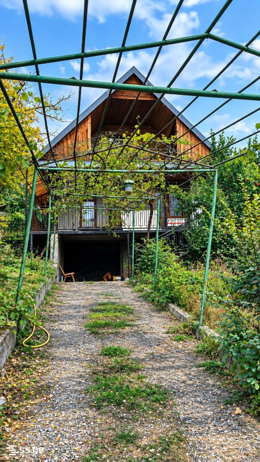 6 Room Summer Cottage For Sale view 1