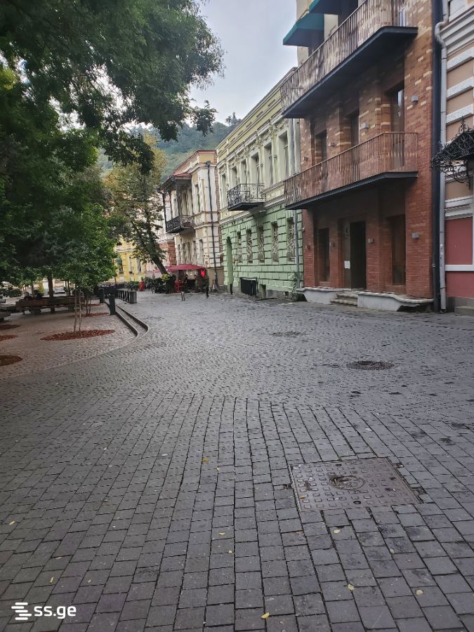 3 Room Private House For Sale view 1