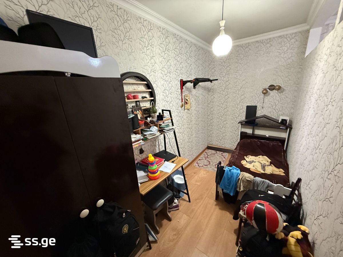 4 Room Private House For Sale view 4