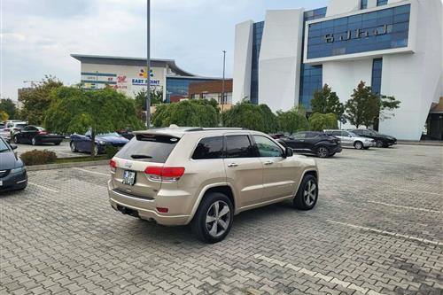 auto article photo