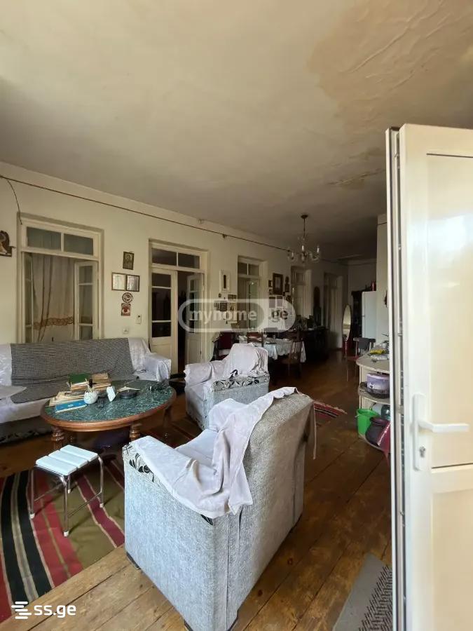 3 Room Private House For Sale view 3