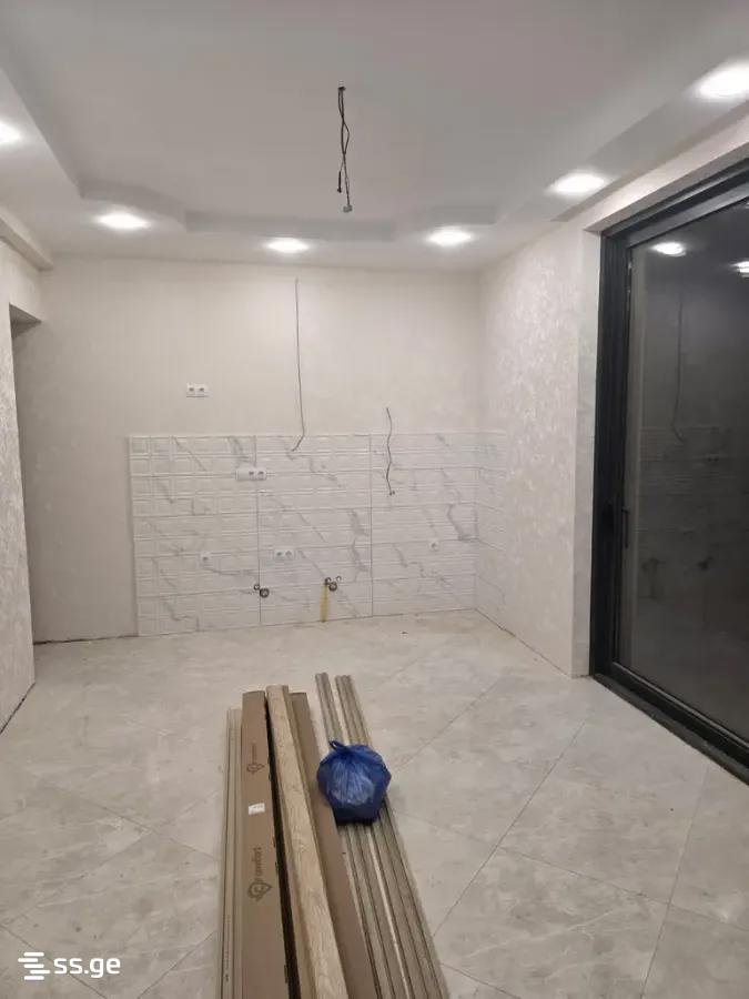 6 Room Private House For Sale view 8