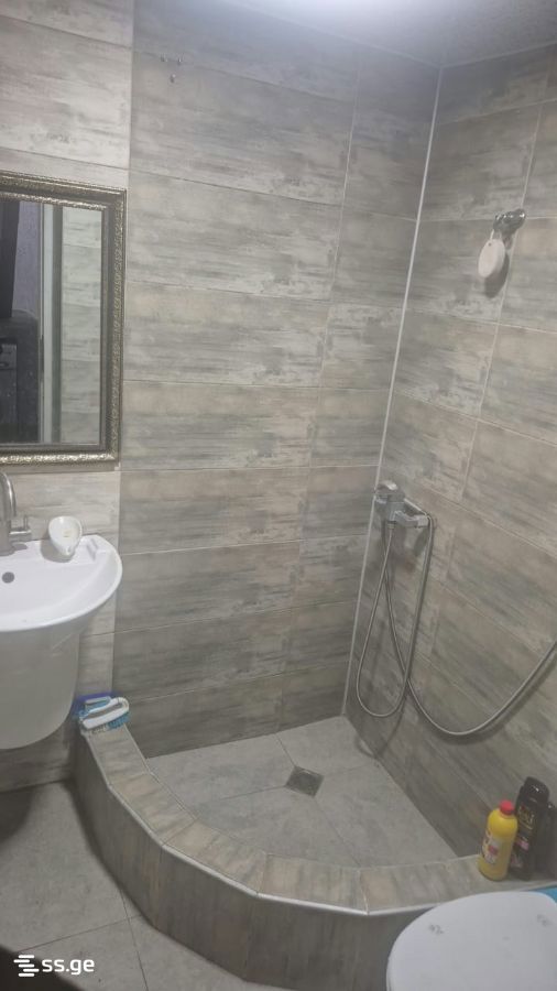 2 Room Private House For Rent. Kutaisi view 3
