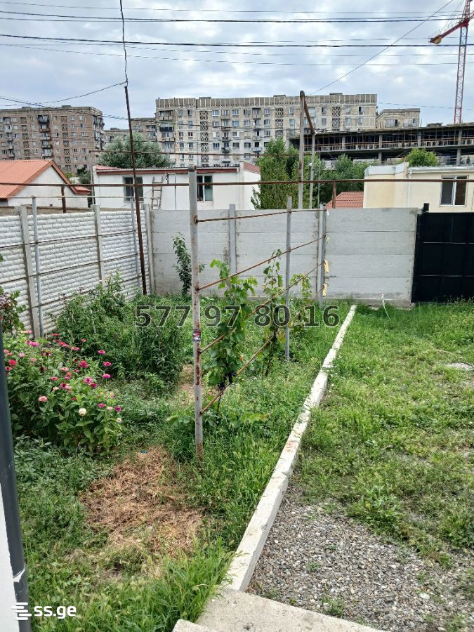 5 Room Private House For Sale view 10